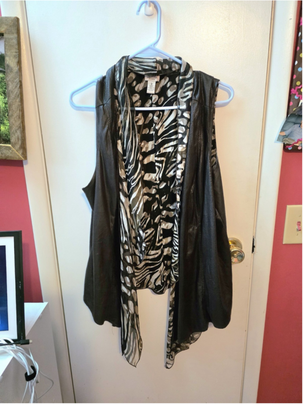 Easywear By Chicos Open Cascading Animal Print Vest Size 3- Brown